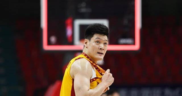 原创当cba现役球员全回到各家乡打球后排出的阵容太精彩了