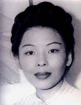 他是名画家感情却一败涂地四任妻子中两个自杀两个精神分裂