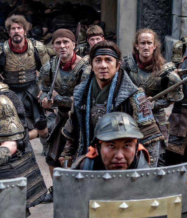 ",这里是匈奴政治中心,由左右骨都侯,左右伊秩訾协助单于处理具体事务