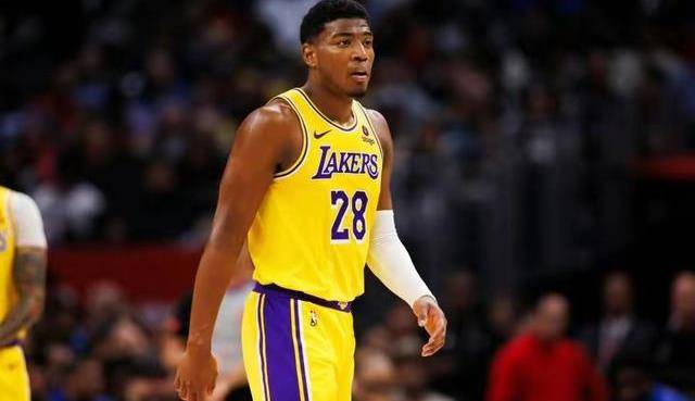 湖人不放弃任何进入前八的机会联盟只需要让胡勇参加附加赛就可以了