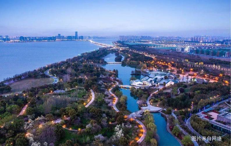 吴江太湖新城环企中心