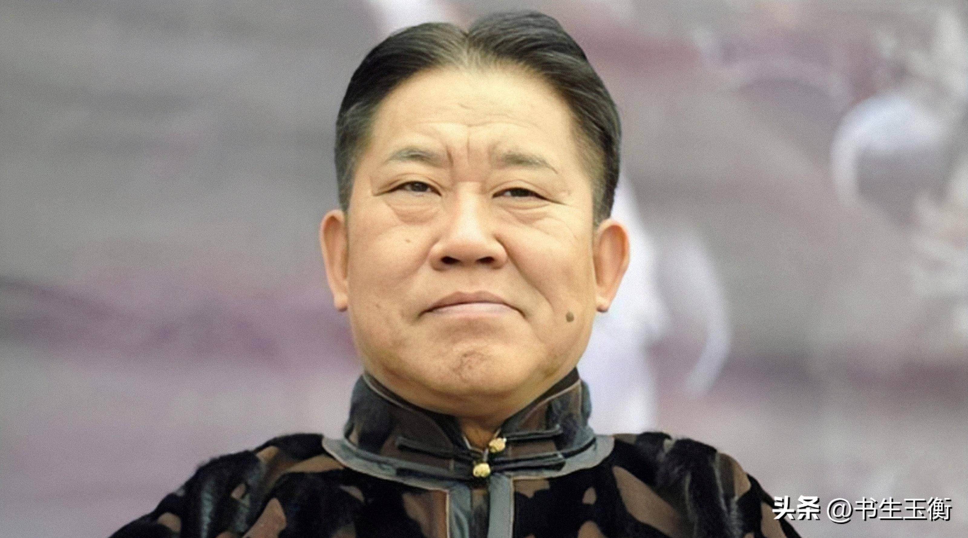 原创杜旭东7岁摔成歪嘴拍戏吓哭12岁的马思纯坏人扮相令人害怕