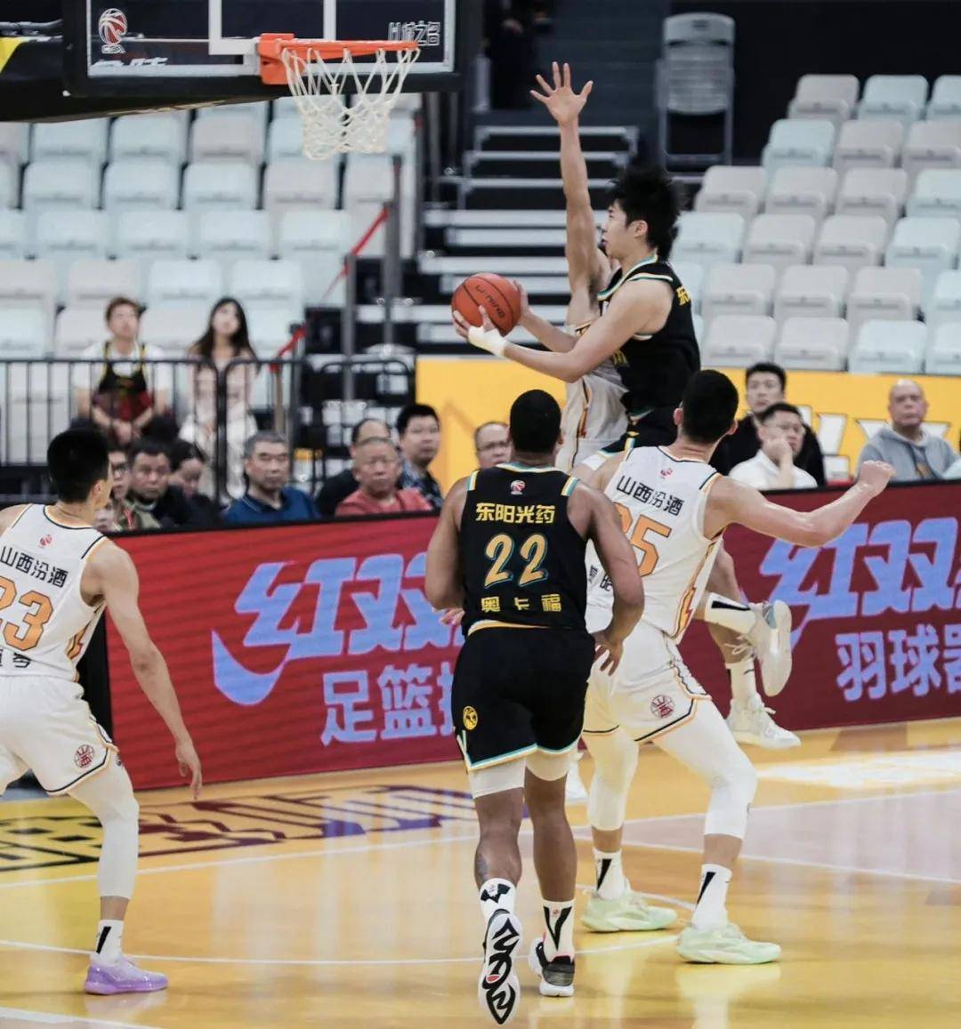 央视直播山西男篮vs阵浙江广厦山西背水一战能否力挽狂澜扳平比分