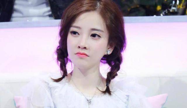 2,现在连一主播都说不差那930万了,越来越觉得小崔伟大了……3,这个