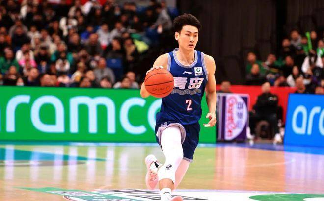 原创防守郭导打造铁血之师顽强龙狮客场逆风翻盘