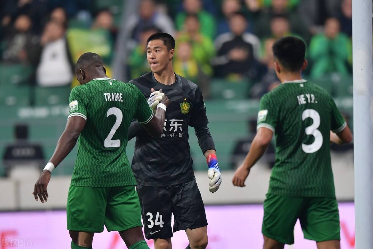 国安新局势!侯森重磅决定引球迷围观,国安俱乐部高层支持