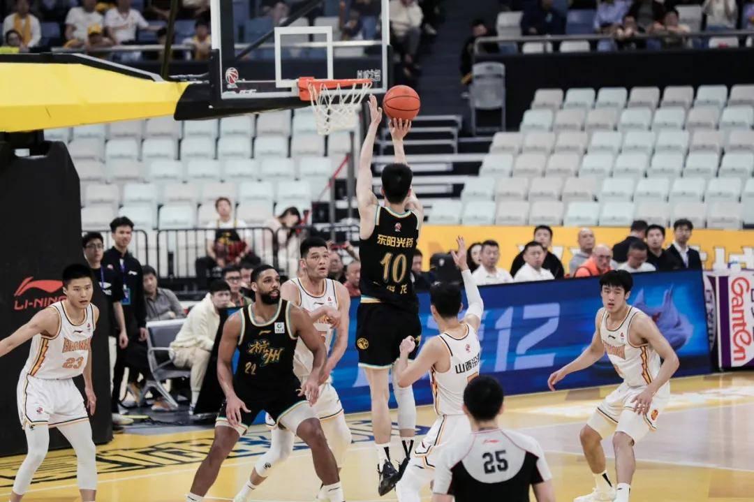 央视直播山西男篮vs阵浙江广厦山西背水一战能否力挽狂澜扳平比分