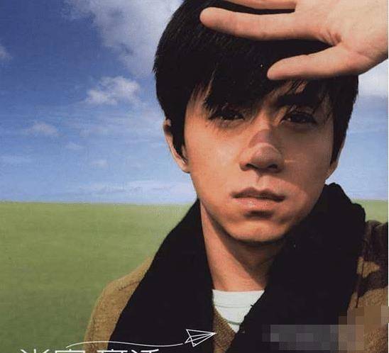 原创53岁光良近照曝光身材健硕荷尔蒙旺盛似小伙谈过5段恋爱却至今