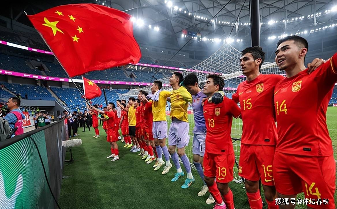 而此前的中国国奥队,已经在热身赛中展现出的实力和自信,球员们赛场上