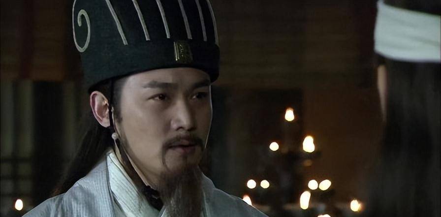 原创诸葛亮临死前刘禅问了他个问题诸葛亮脸色骤变原来你在装傻