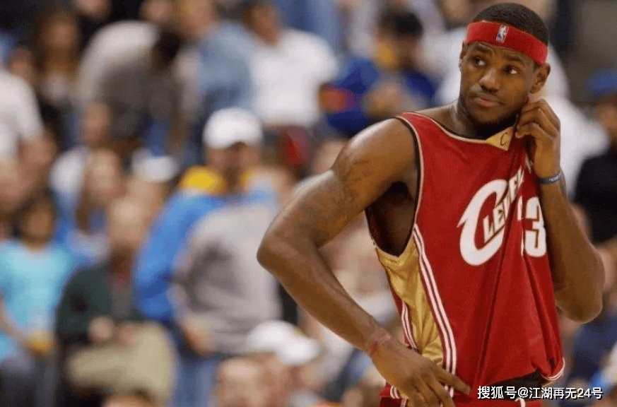 07年詹姆斯首进总决赛为何惨遭马刺横扫球队二当家场均1分