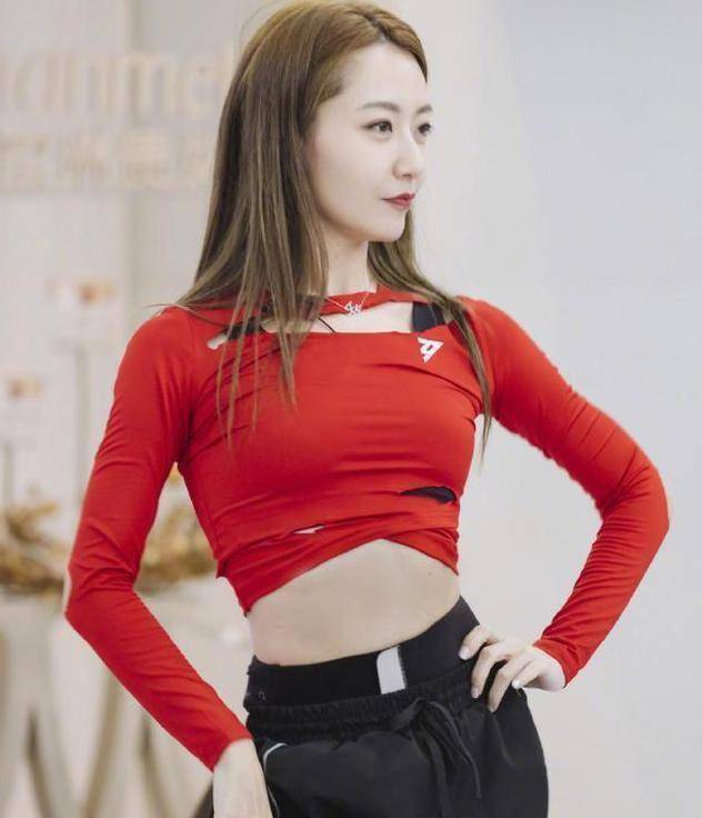 原创短短几年从京城四美到落魄的单身妈妈34岁白冰经历了什么