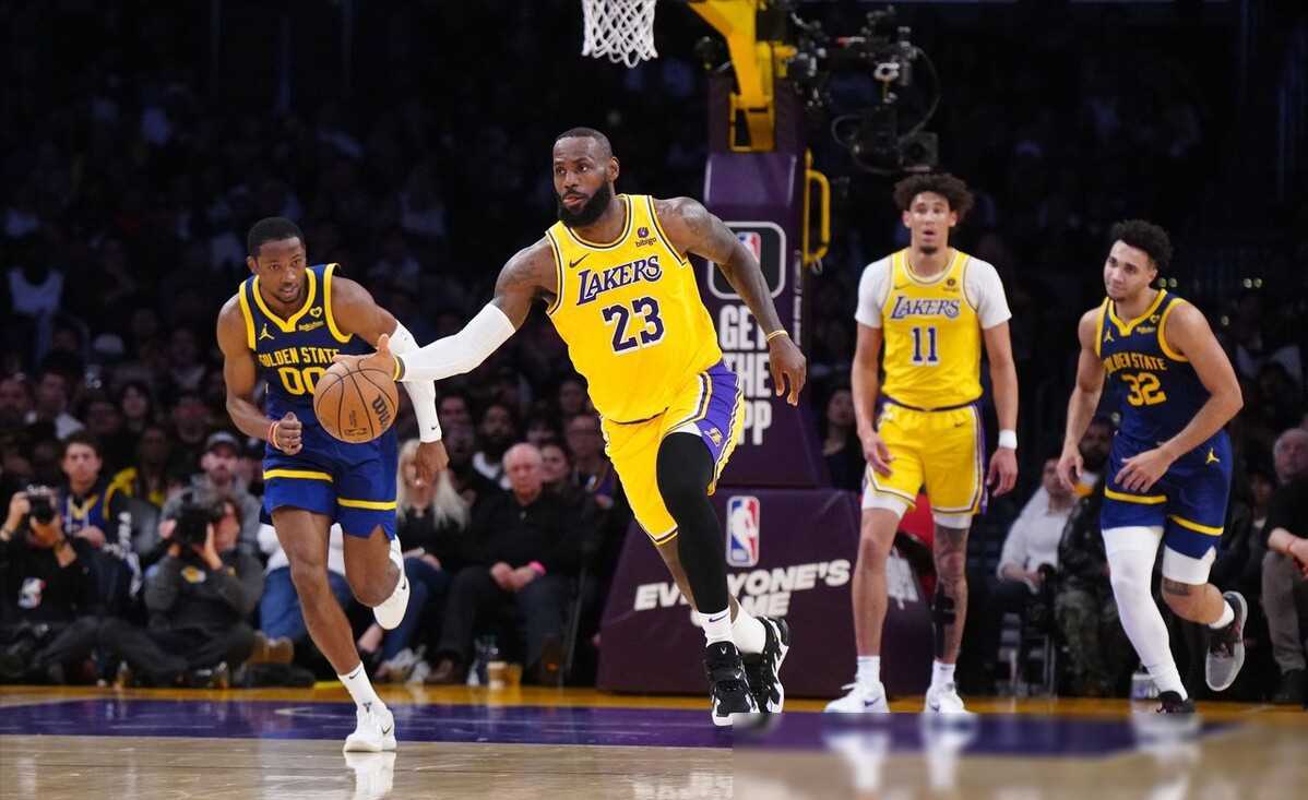 在这种情况下,国王队,湖人队和勇士队之间的竞争将变得更加激烈.