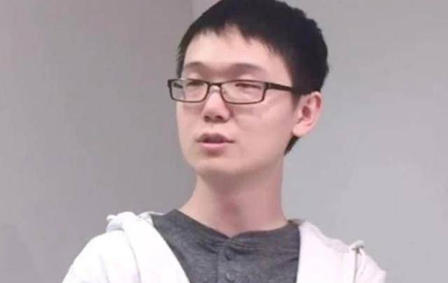 原创高考理科状元放弃清华北大读香港大学留学美国8年称感谢拒绝