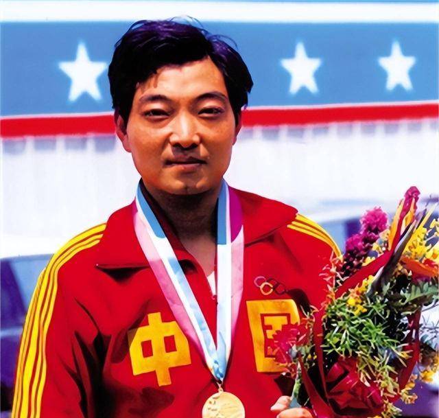 原创中国登上奥运金牌之巅许海峰洛杉矶奥运会的金牌得主开启中国的