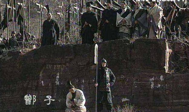 据史料记载与考古发现,殷人祭祀鬼神,不仅用活牲献祭,而且还用活人