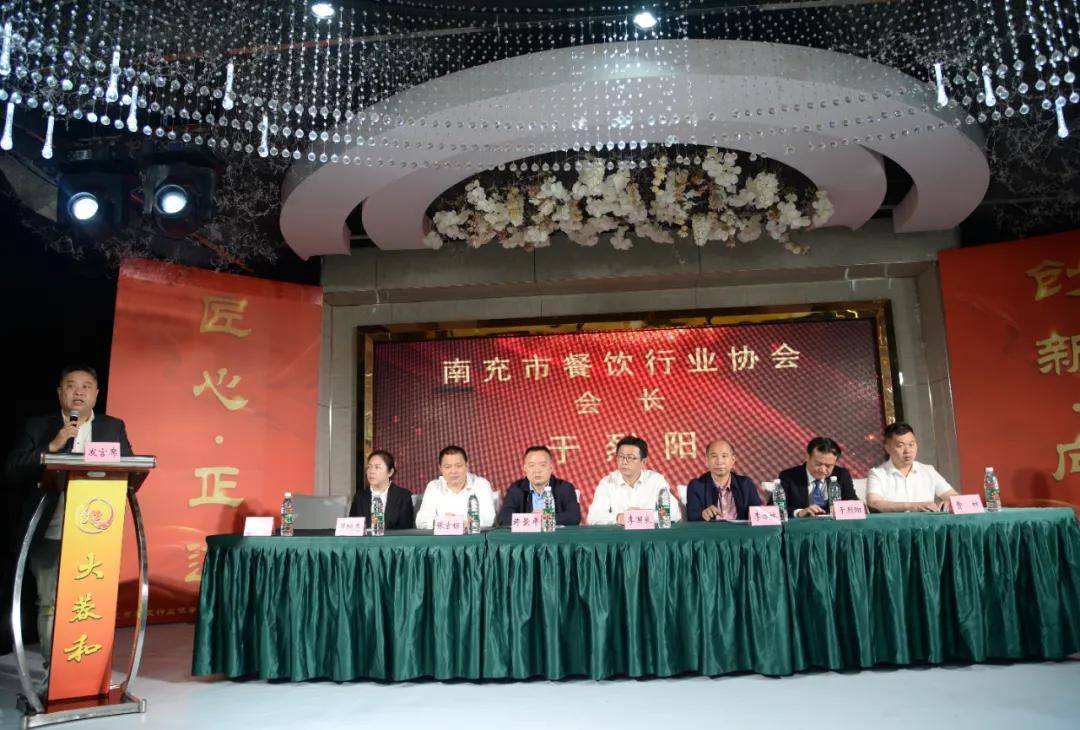 活动小杠杠撬动大效应南充餐饮业用味道加速突围