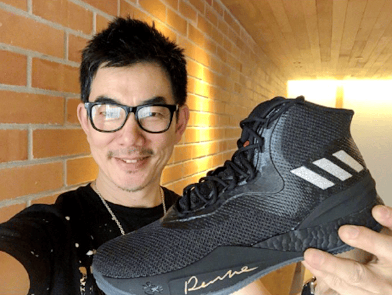 原创向太介绍任哲和张智霖认识张智霖两手揣着任哲点头哈腰很谦虚