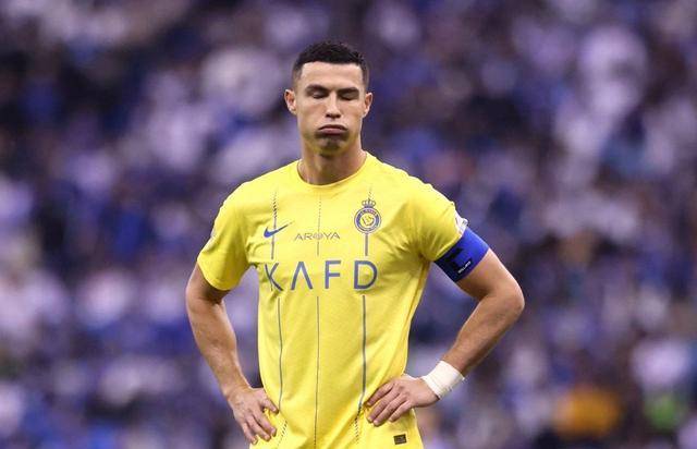 尽管本场比赛中因受伤未能登场,但效力于新月队的32岁巴西球星内马尔