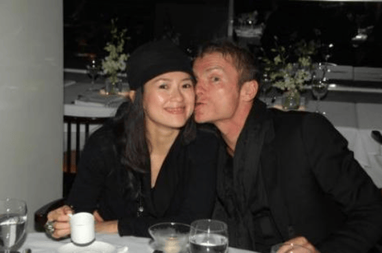 原创12年前章子怡与外籍男友沙滩戏水留下81张照片成一生之痛