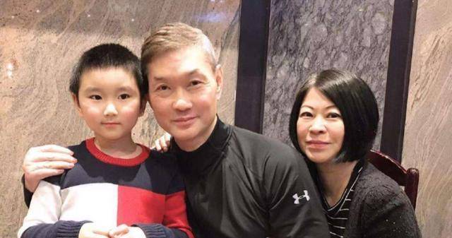 世界拳王周比利打断李连杰胳膊一脚踢飞吴京无人敢与他对戏