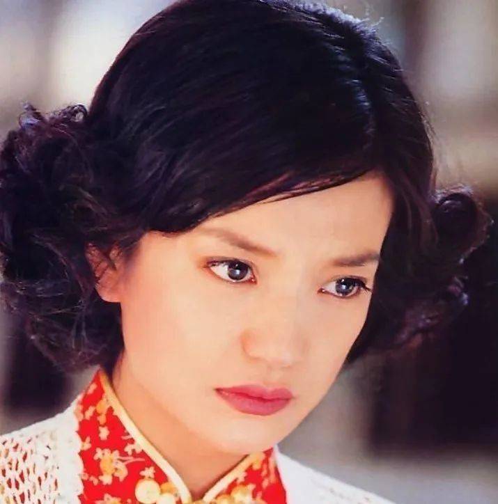 原创赵薇对琼瑶说千万不要找我演依萍琼瑶坚定地说你必须演女一号