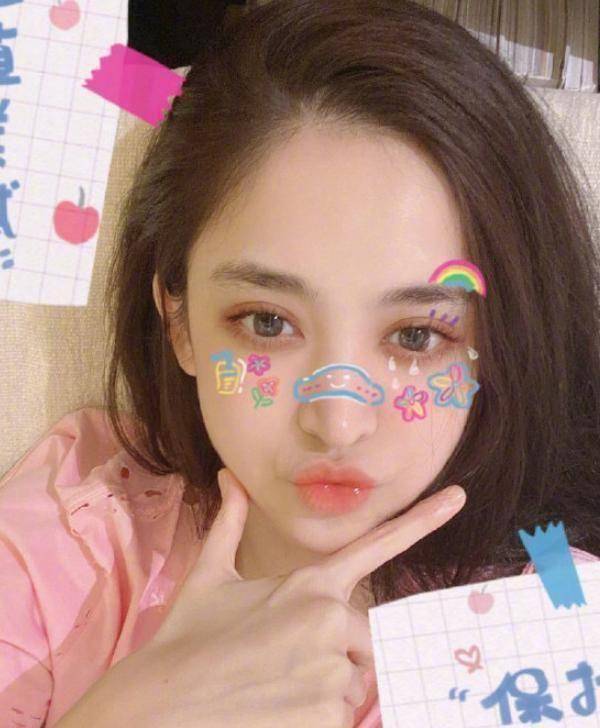 原创古力娜扎生图遭疯传五官精致立体这颜值比洋娃娃还精致