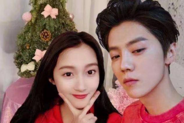 原创关晓彤被曝延迟毕业和鹿晗共筑价值两千万爱巢她巧妙回应