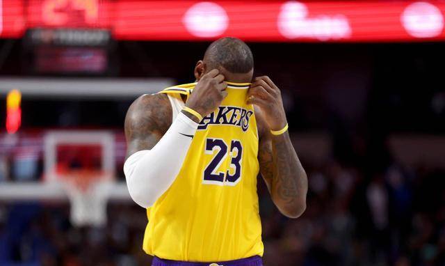 nba附加赛制度下詹姆斯连续4年参与湖人备战关键一役