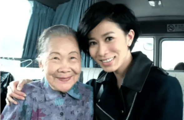 tvb御用婆婆许碧姬坚强背后的心酸与光辉