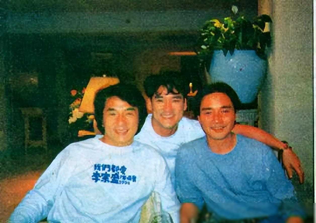 张国荣合影众星璀璨共襄盛举