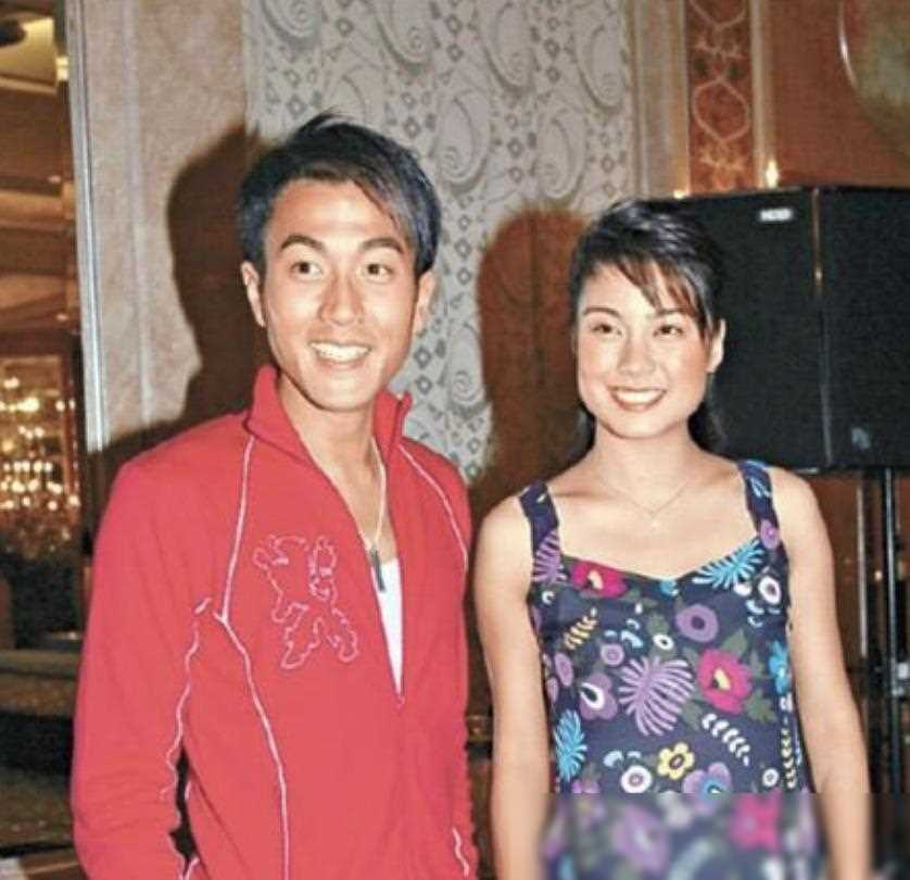 廖碧儿相亲经历两年相亲十次渴望婚姻却遇合适人选难寻