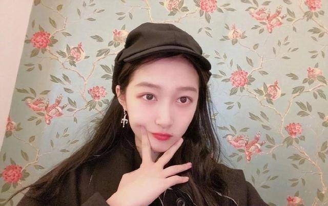 关晓彤的面部分析启示录._脸型_感觉_双眼皮