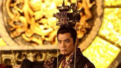 23岁当皇帝,30岁却改行当了服务生,给人斟茶倒酒_司马懿_司马炎_刘聪