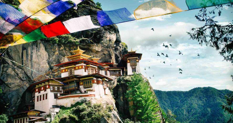 原创在我国西南外的一个国家首都距我们仅45公里还曾是我国领土