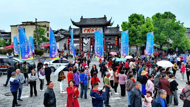高清图实录米仓山大峡谷川渝定向越野赛