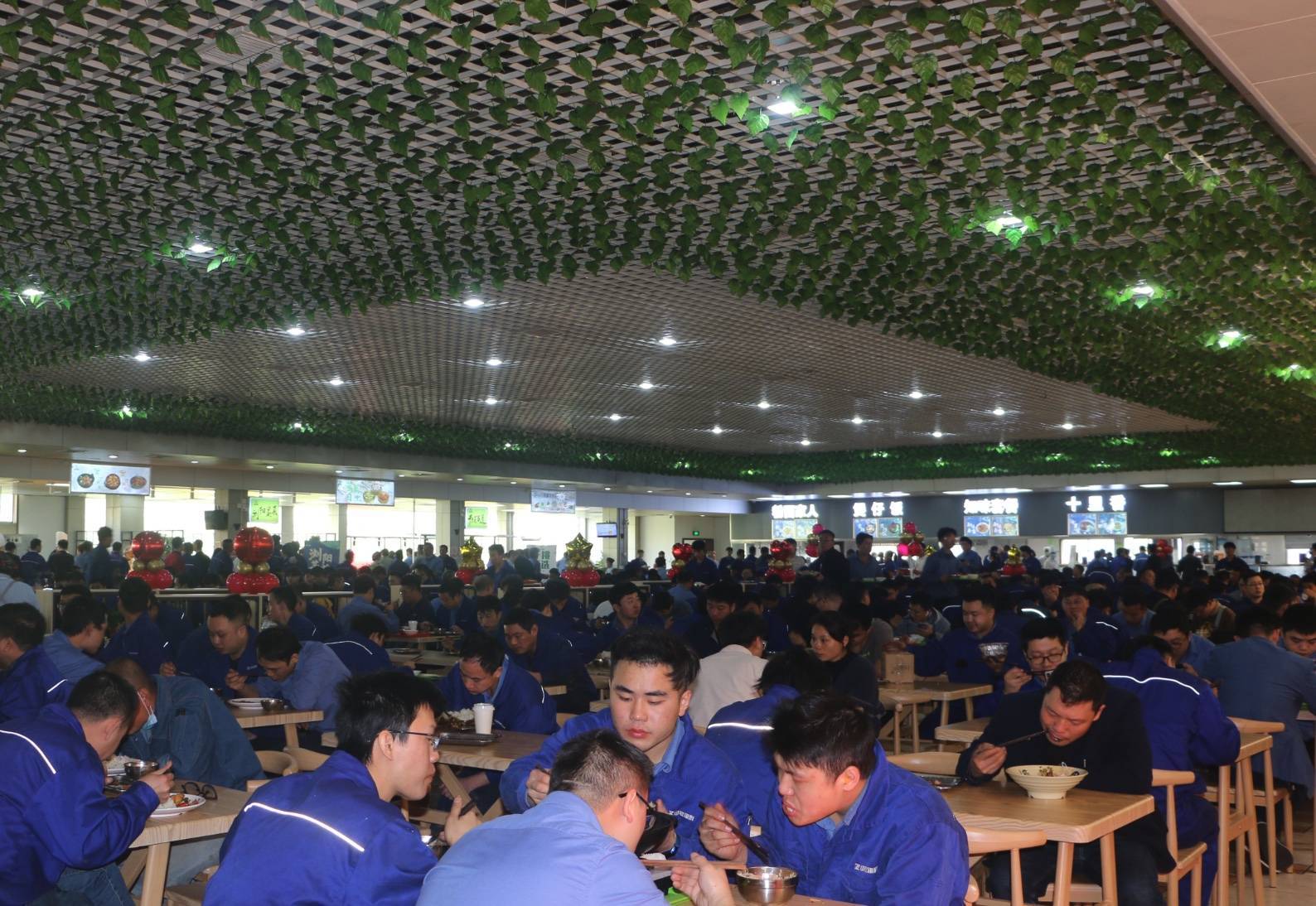 工厂食堂承包服务创新实践