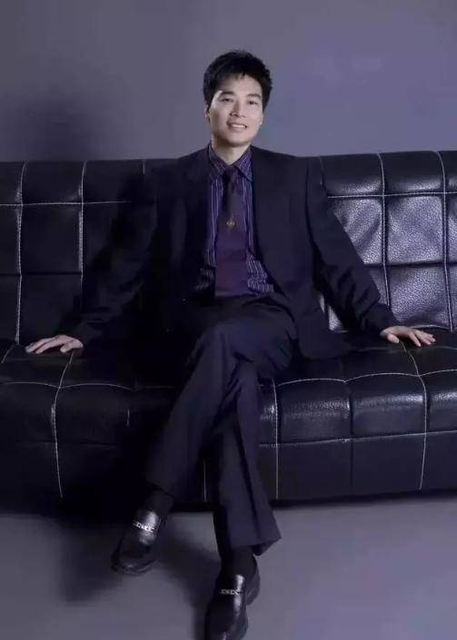 过上富足生活,而有的人却辗转一辈子都触不可及,还在原地碌碌无为
