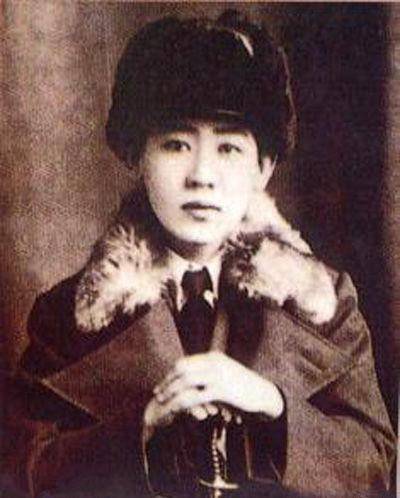 原创川岛芳子与李香兰只因这一点差别命运宛如冰与火