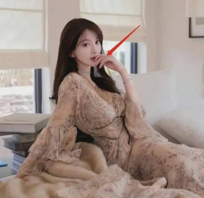 杨颖粉丝喊话晓明哥给前妻传话,网友:真晦气_叶珂_陈伟霆_女友