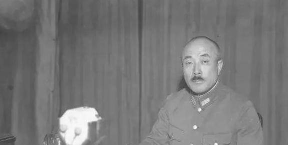 天津战役中我军敦促陈长捷放下武器他却说了一句名言