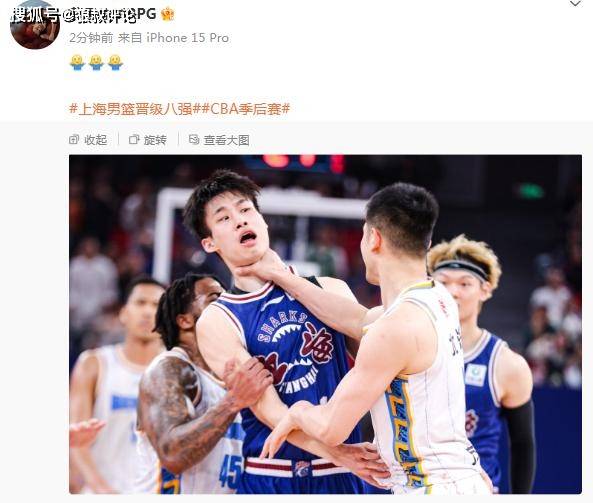 从当时的比赛过程而言,刘铮对方硕犯规后,他直接坐在球馆上,并没有理