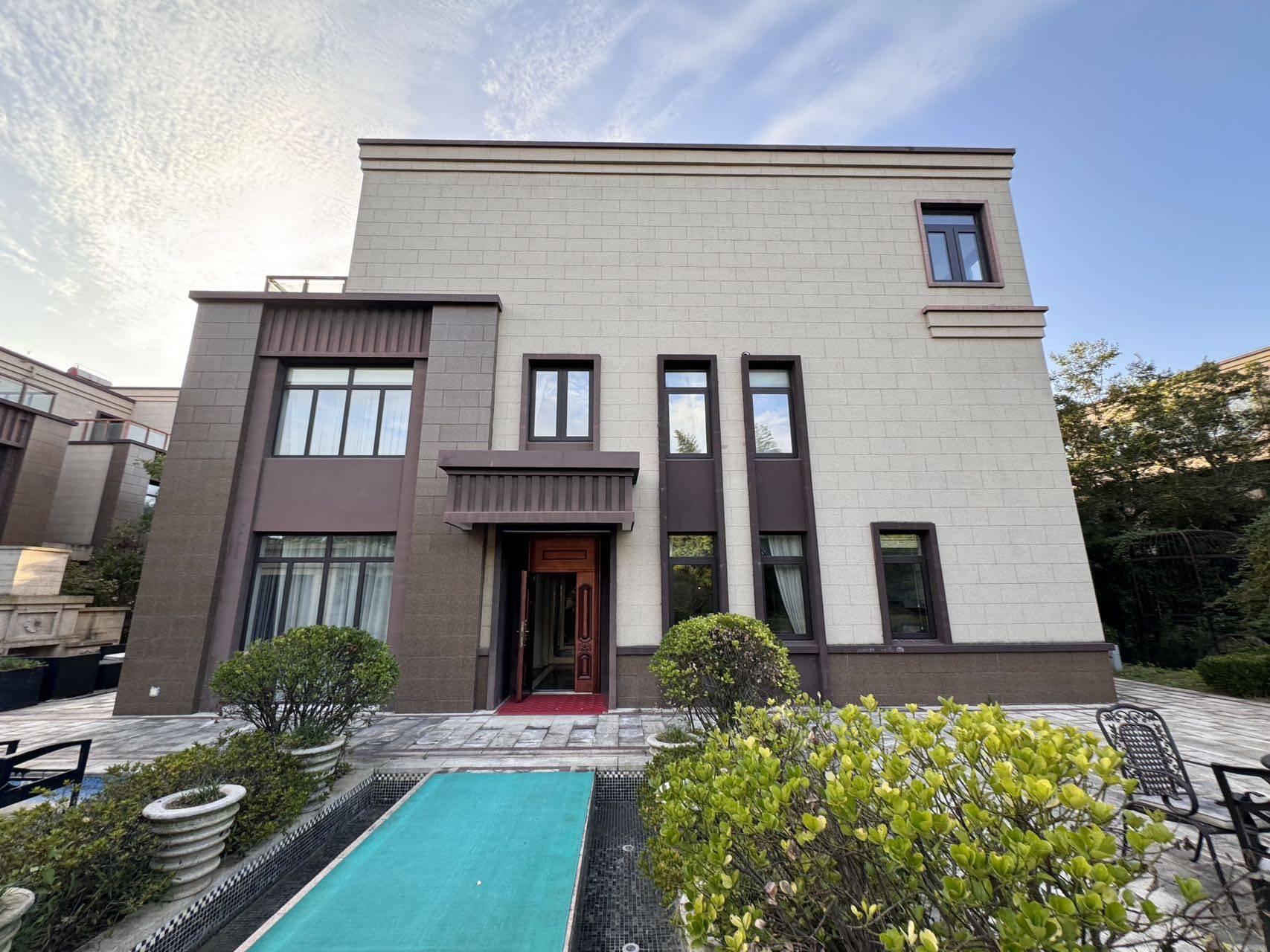 首页:荷玛诗湾别墅售楼处_#@苏州【荷玛诗湾别墅】楼盘详情→荷玛诗湾