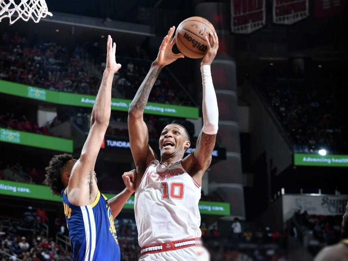 原创火箭酝酿2换1交易补强瞄准奇才首发引援下季更进一步