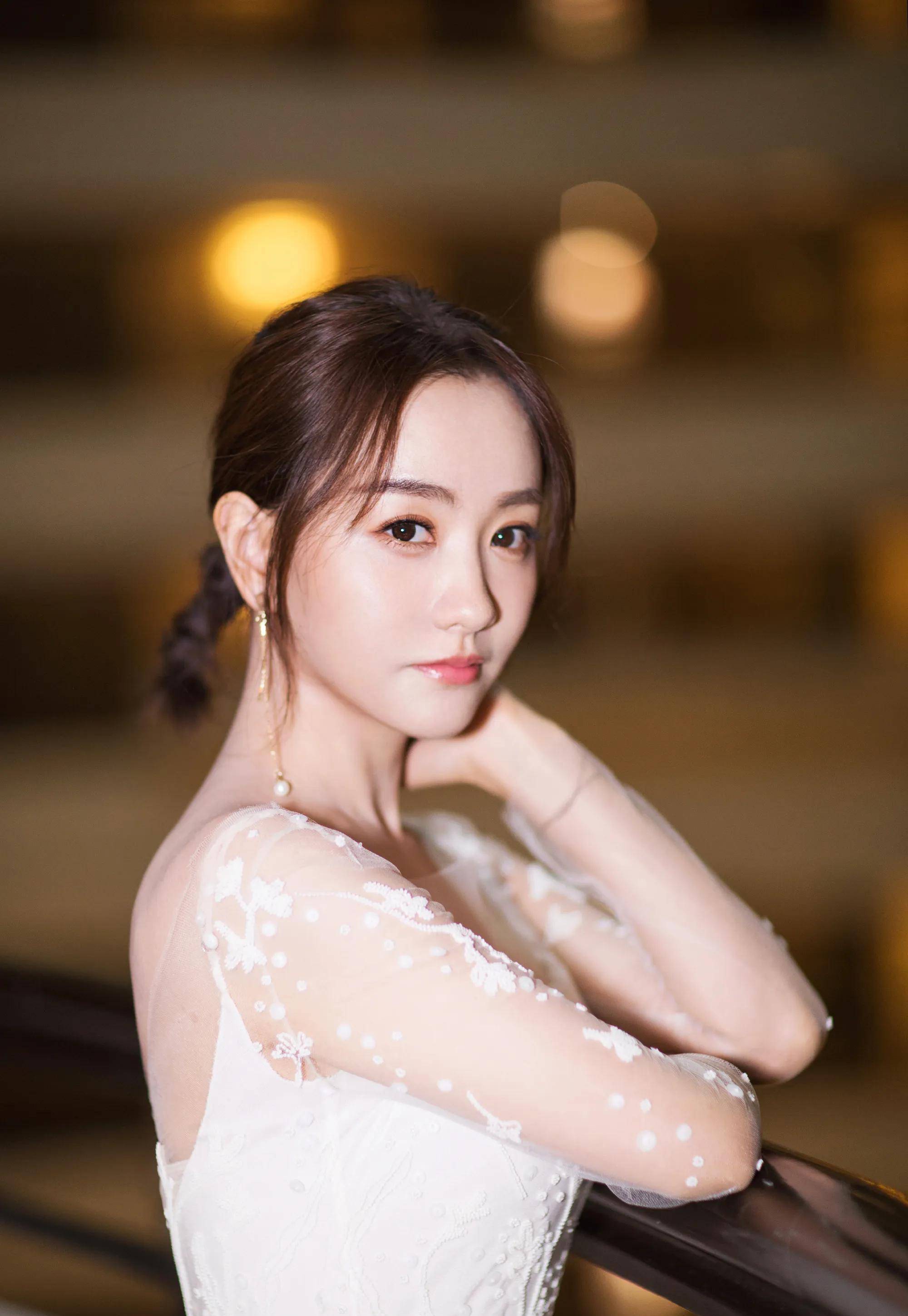 杨蓉身材竟然这么好!真是天生的衣架子,美人胚子,男人想娶回家