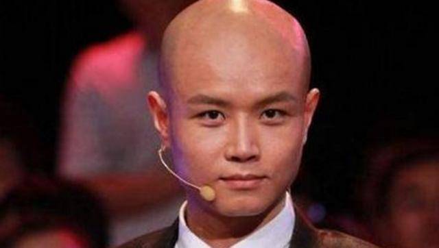 原创乐嘉从金牌主持人到街头卖艺再到出家为僧他错在了哪里节目孟非