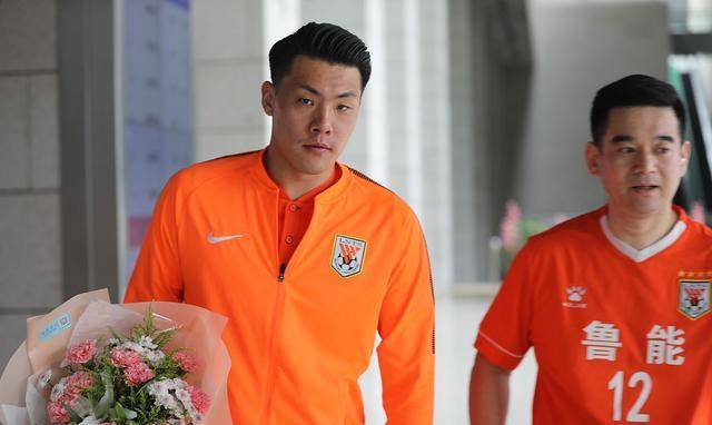 鲁能精选最强阵容迎战沧州雄狮王大雷领衔出战德尔加多负重前行