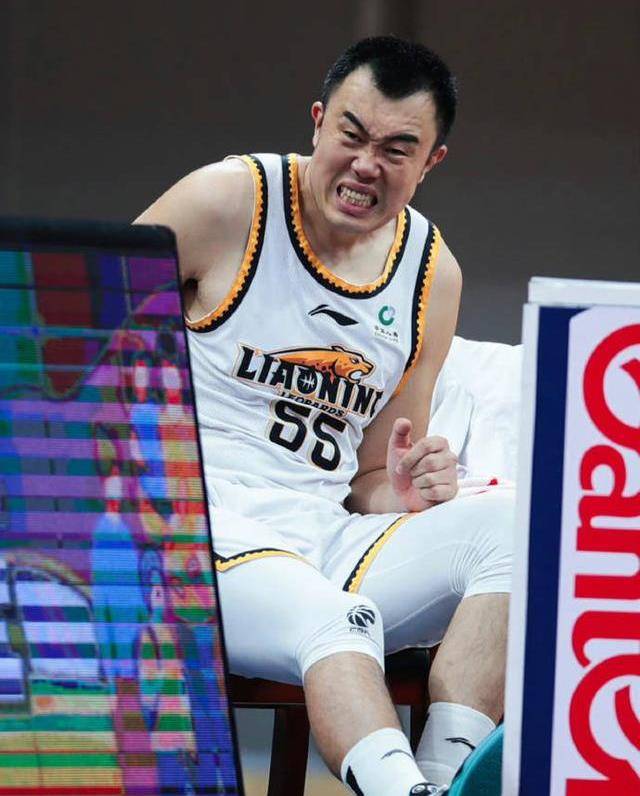 原创辽宁篮迎敌三场爆101分57板23助杨明如何应对