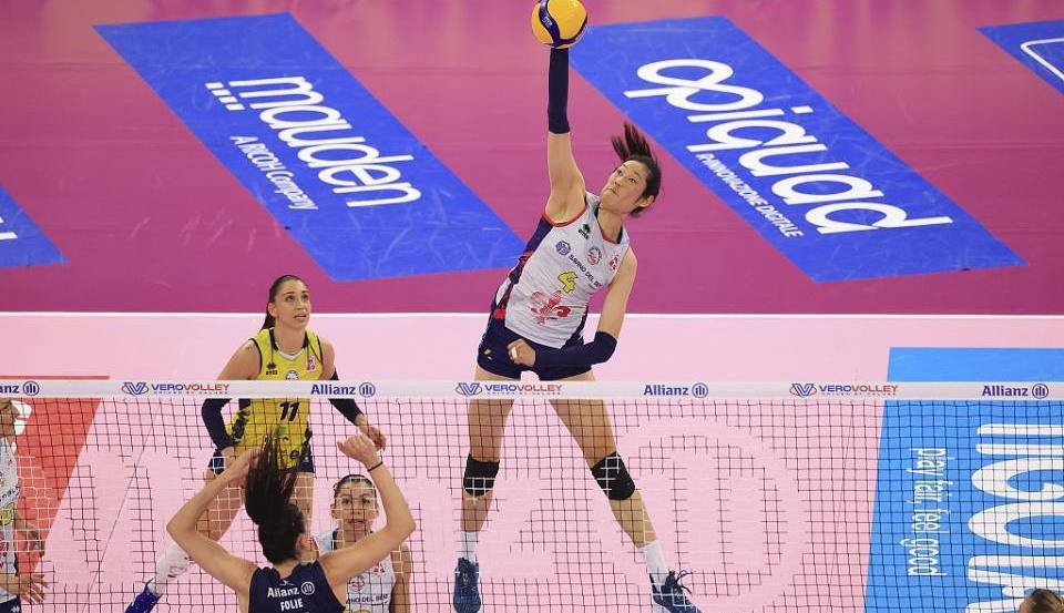 原创宣布我们女排最大的竞争对手公布了其最强阵容而朱婷的闺蜜可能会