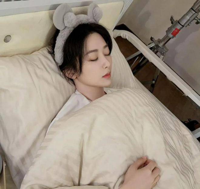 徐正溪退圈_孔雪儿_于正